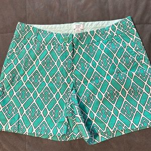 Women’s crown & Ivy 5” inseam shorts